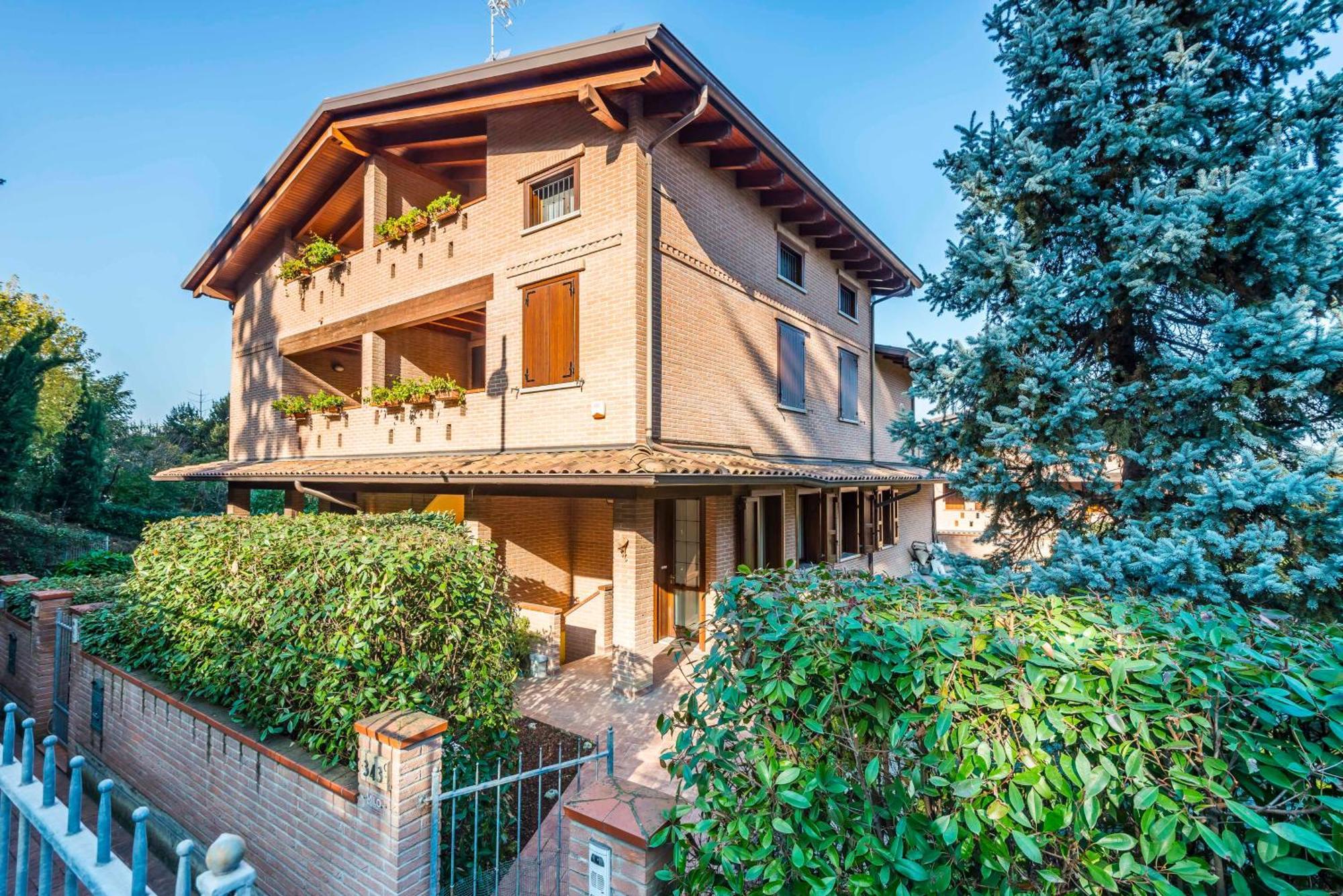 Casalgrande Jacuzzi Apartment In Italian Villa, Wi-Fi & Garden Sassuolo - Maranello מראה חיצוני תמונה