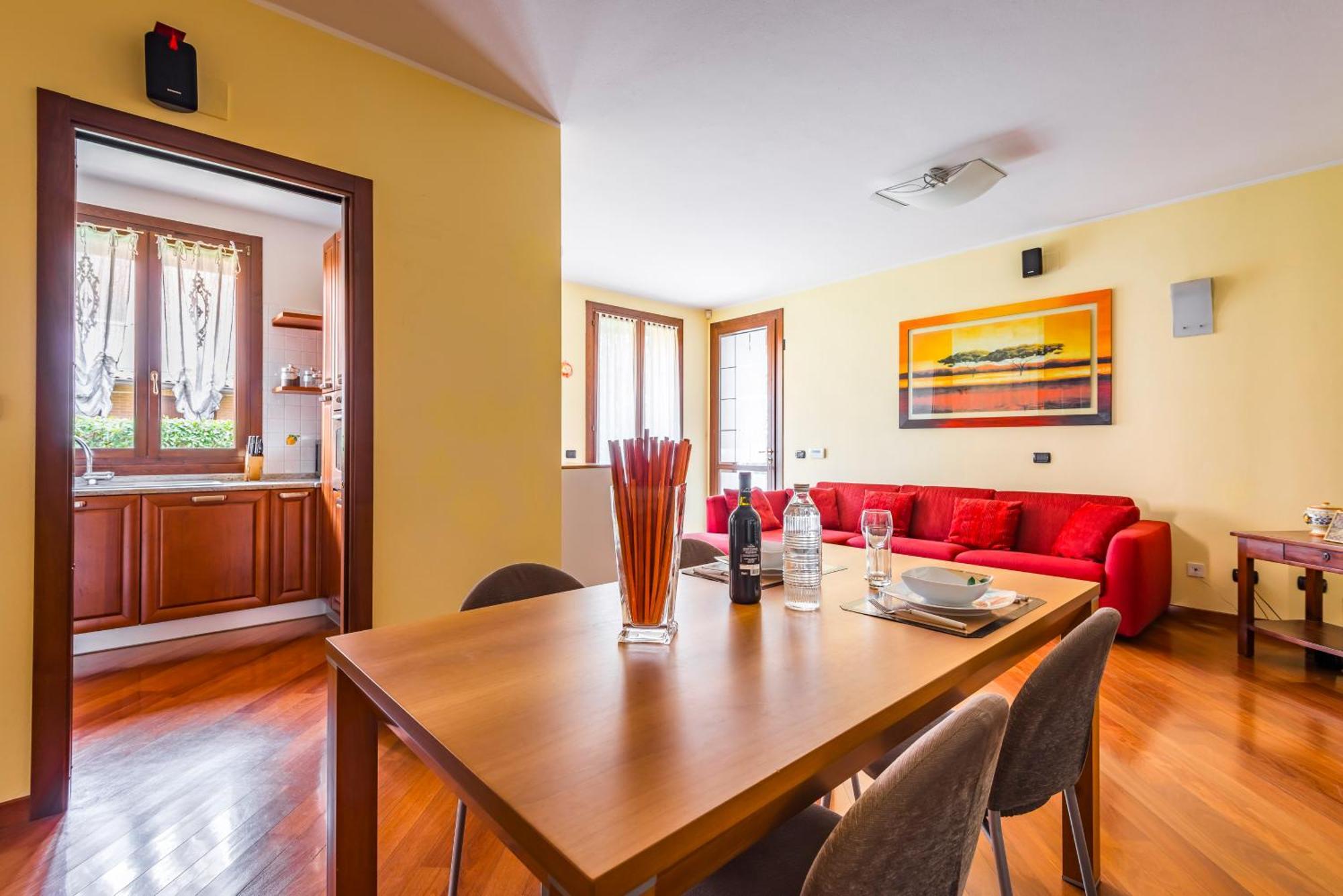 Casalgrande Jacuzzi Apartment In Italian Villa, Wi-Fi & Garden Sassuolo - Maranello מראה חיצוני תמונה
