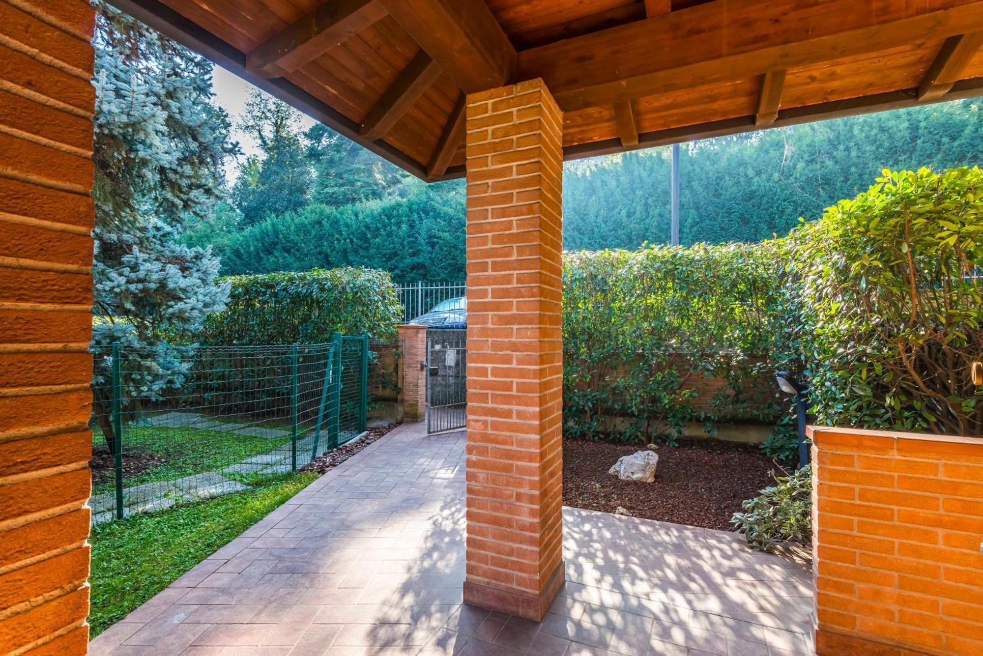 Casalgrande Jacuzzi Apartment In Italian Villa, Wi-Fi & Garden Sassuolo - Maranello מראה חיצוני תמונה